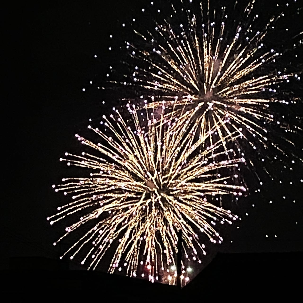 6月5日開催の熱田祭りの打ち上げ花火