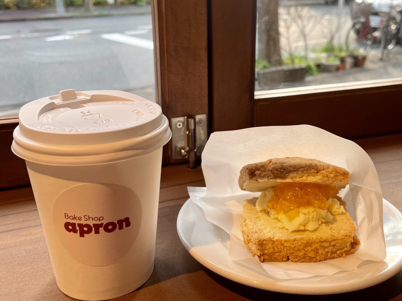 名古屋市東区に素材を活かした焼き菓子のお店「apron」が2025年12月19日にオープン。