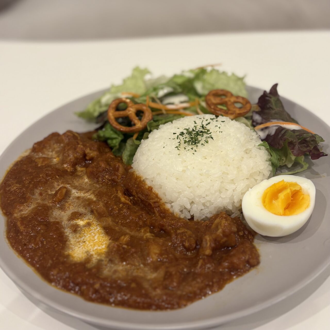 名古屋市東区、若き店長のセンスが光るカフェandバー「fabulous.」がオープン。
