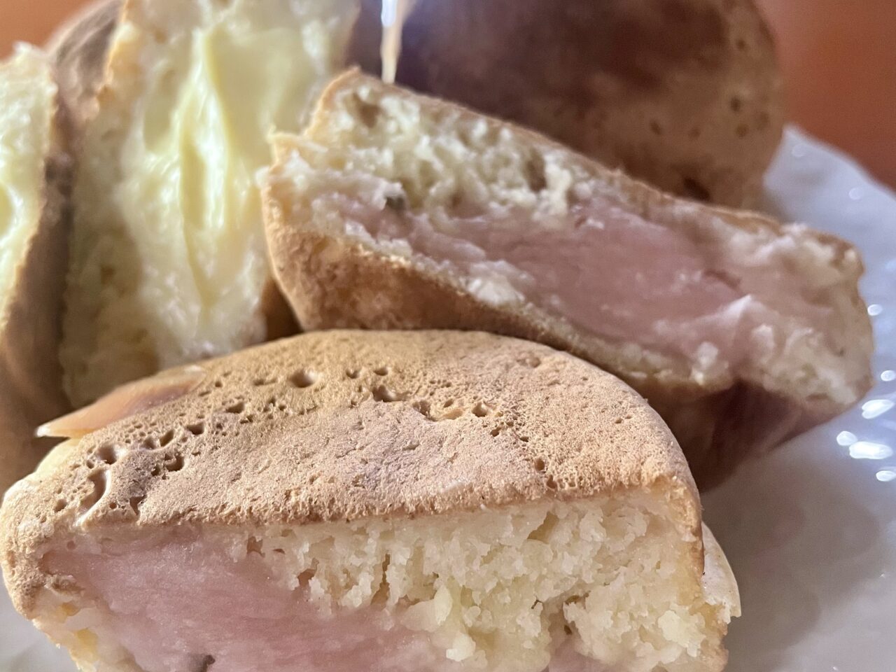 名古屋市東区、地域で長年愛され続ける創業昭和十年の「三河屋」の季節限定の満月。